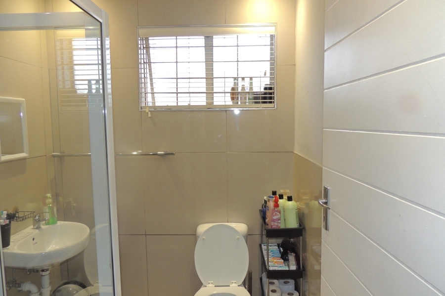 2 Bedroom Property for Sale in Woodlands Western Cape